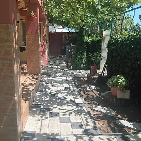 Casa Justin Konukevi